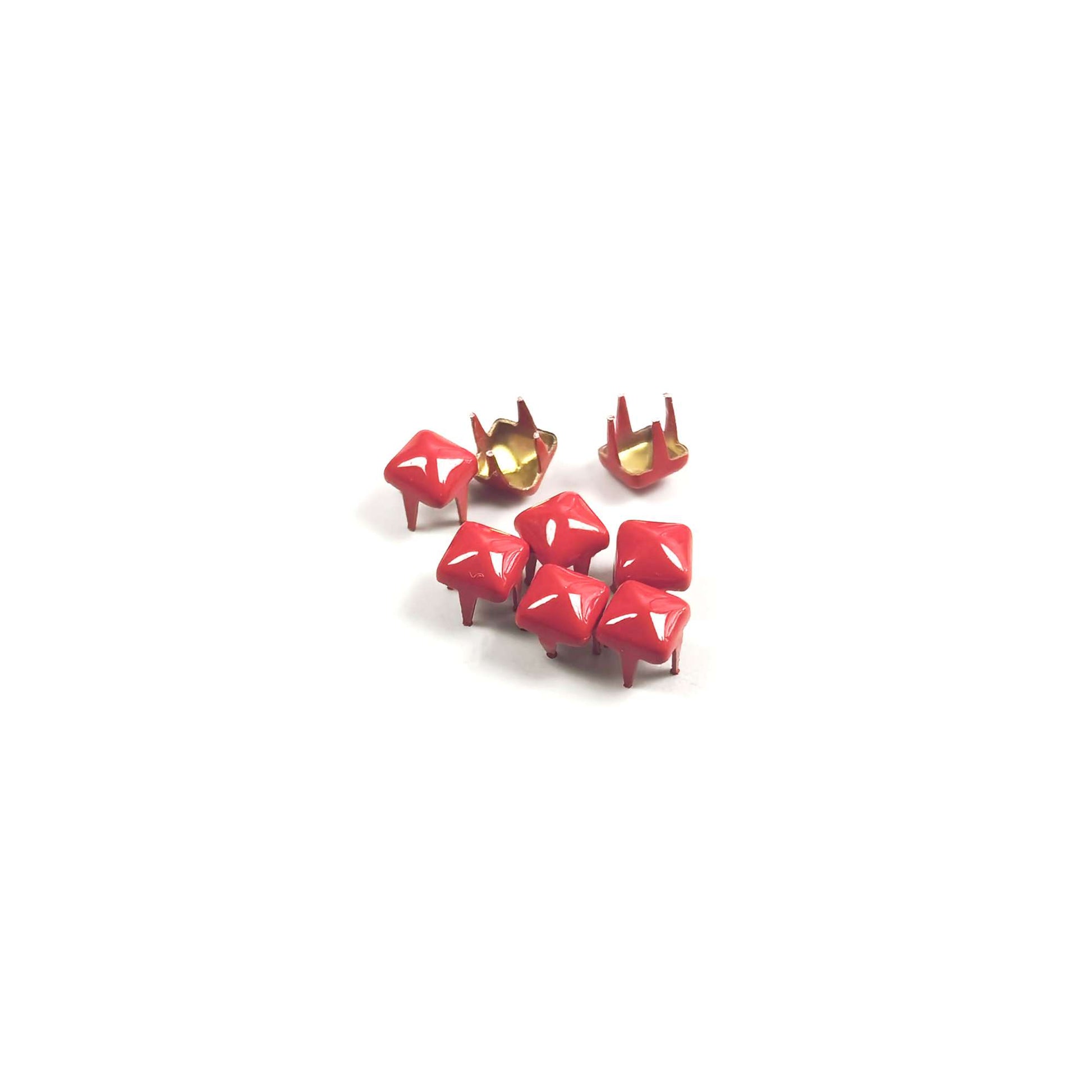 Tiny Doll Claw Rivets Studs 4mm Red